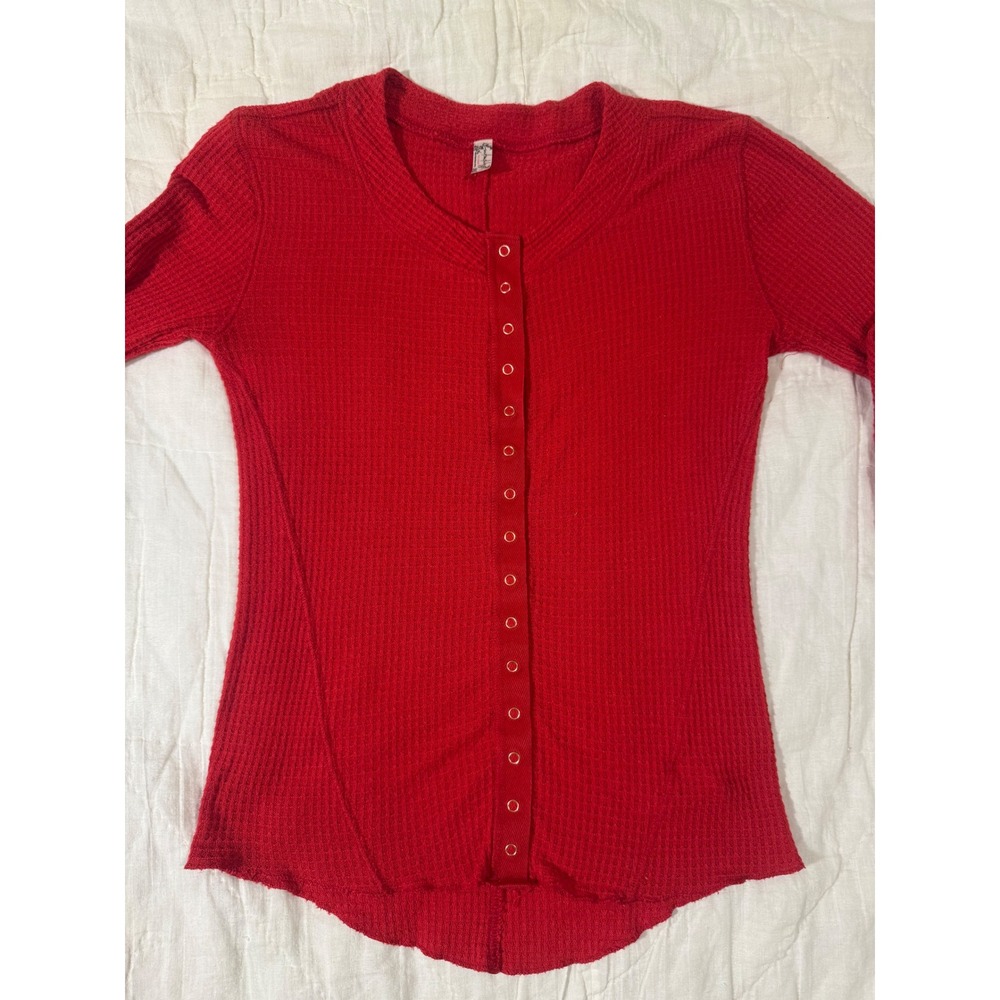 Intimately Free People Going Places Cardi Red Waffle Knit Snap Front Henley Top - Picture 3 of 9